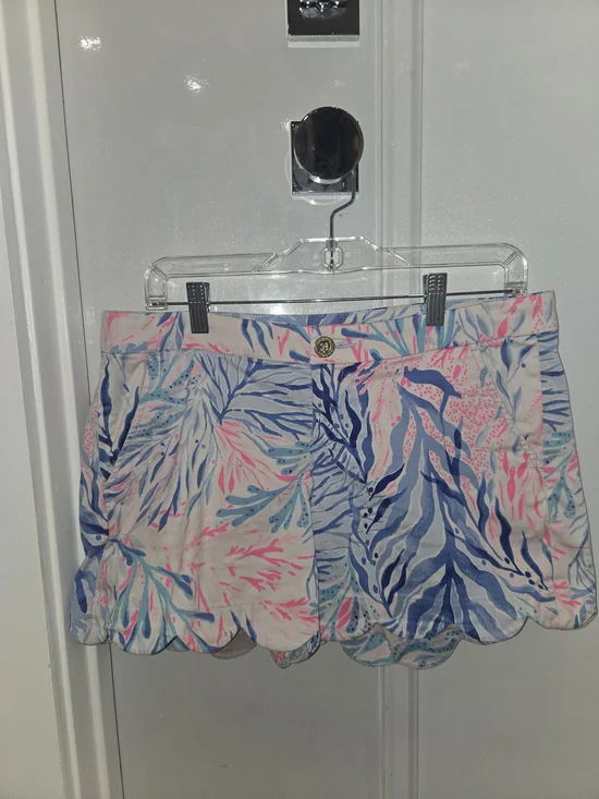 Lilly Pulitzer Pink & Blue Tropical-Print Shorts - Picture 1 of 3